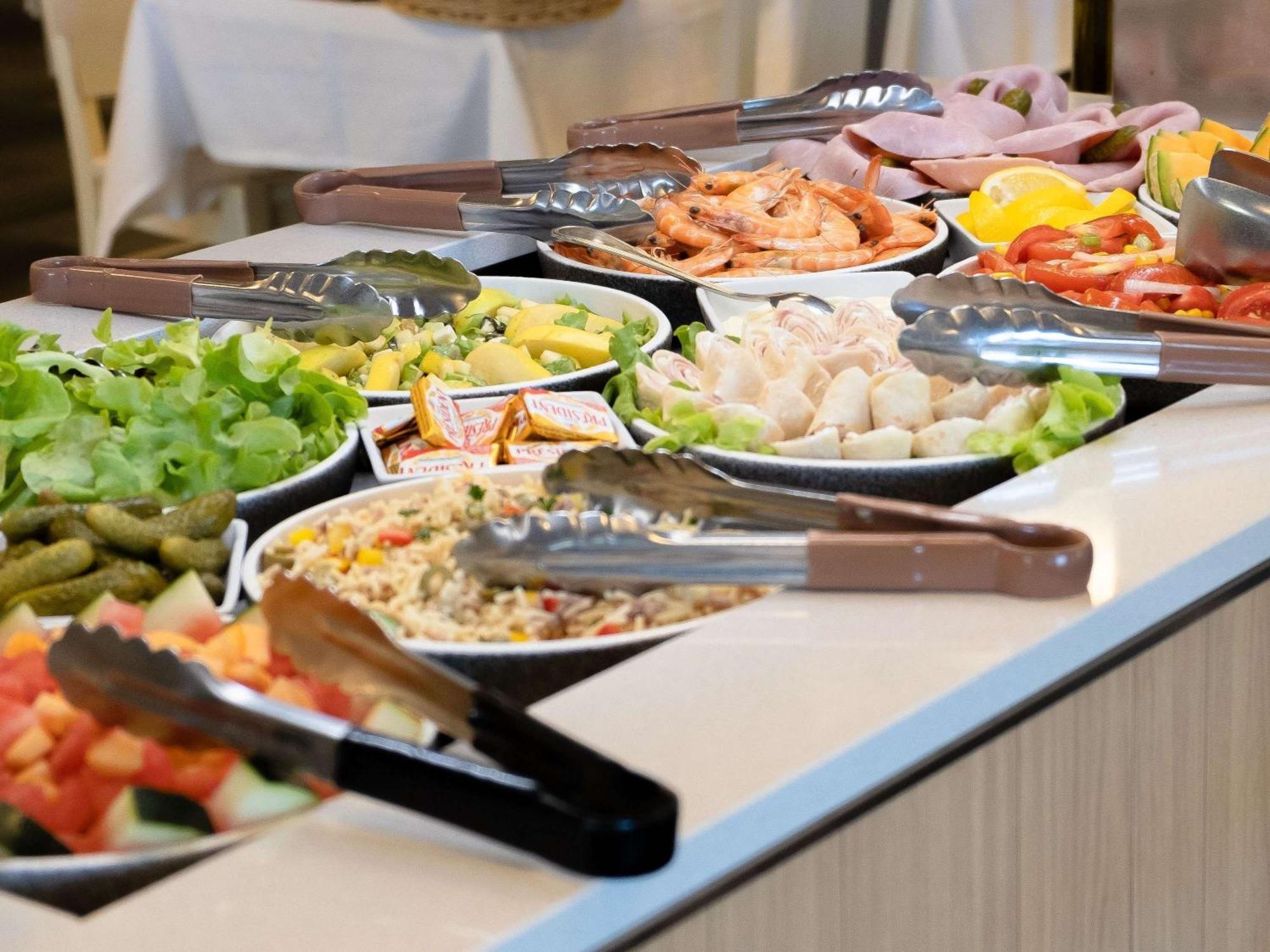 Готель Ibis Styles Dax Centre Екстер'єр фото
