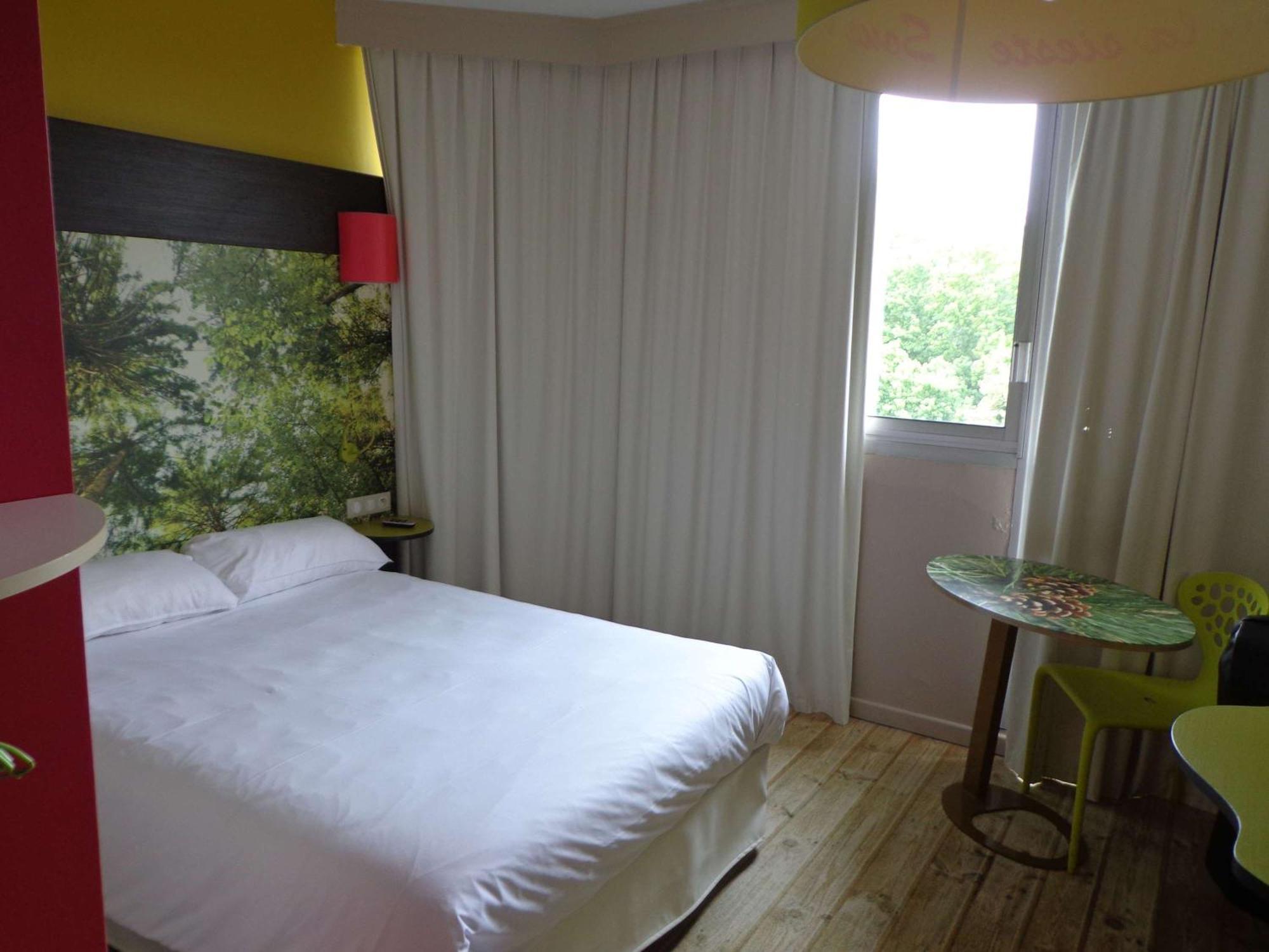 Готель Ibis Styles Dax Centre Екстер'єр фото