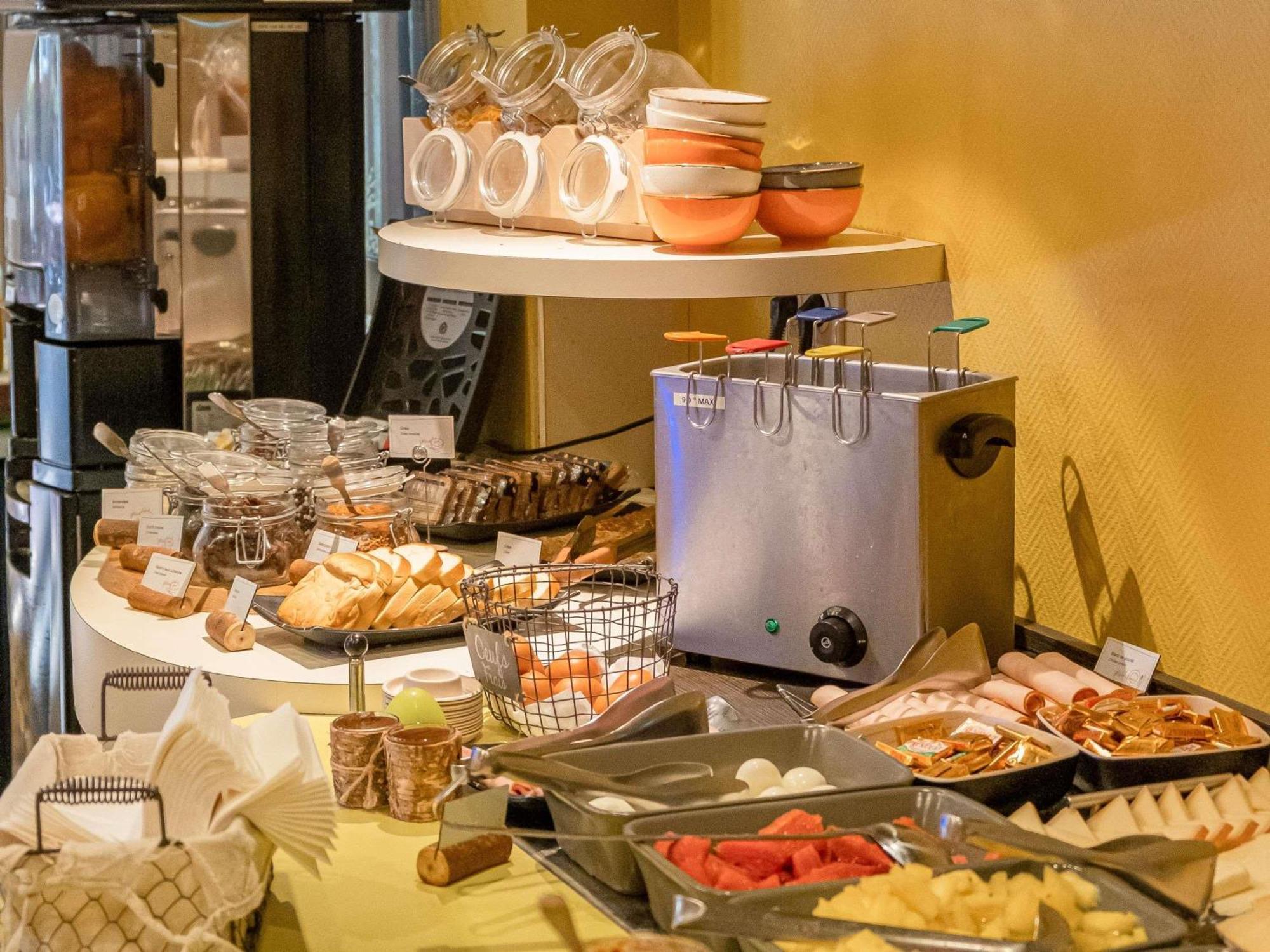 Готель Ibis Styles Dax Centre Екстер'єр фото